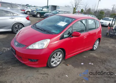 2010 Honda Fit Sport z USA, uszkodzony, nr VIN JHMGE8H48AC038029